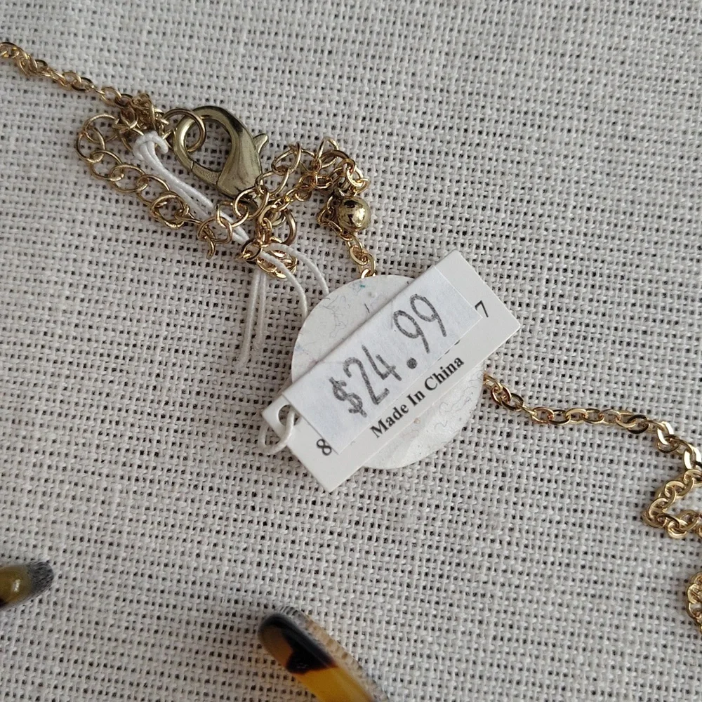 Earrings, Necklace, Bracelet Set By Mainstreet Collection NWT Animal Print Round - Picture 5 of 8